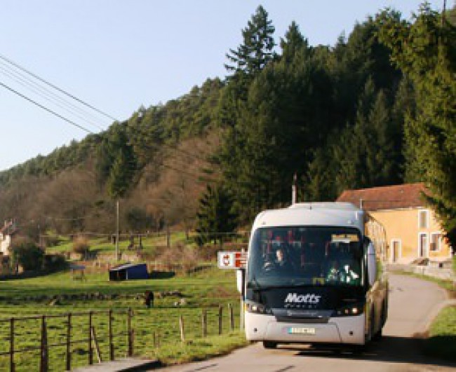 school trip coach company